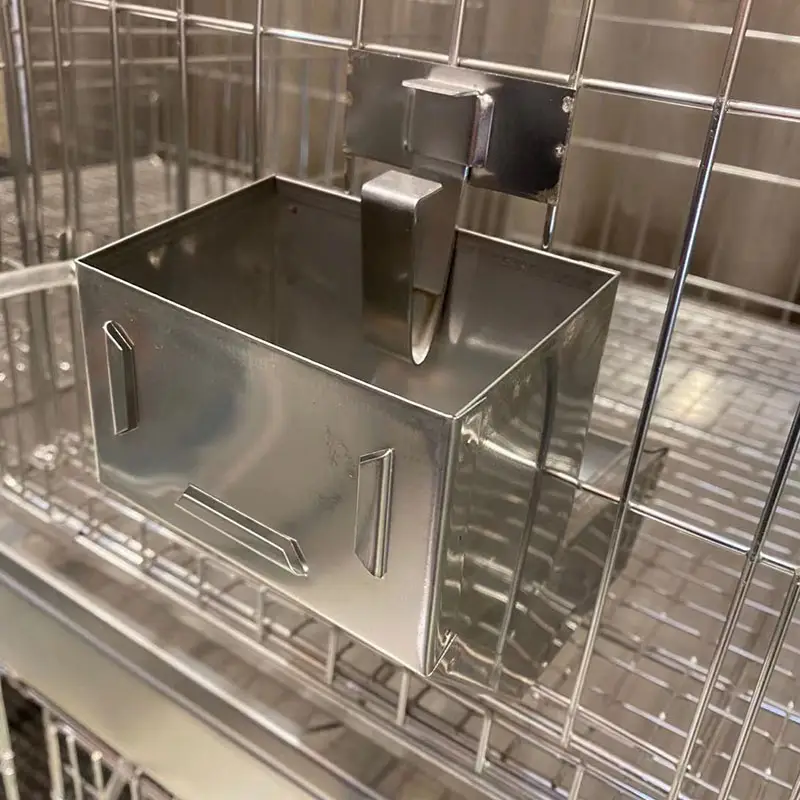  12-Breeding Dry Keep Bunny Cage with Casters 