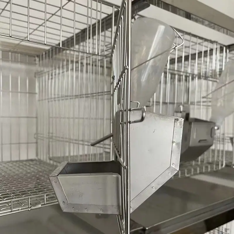 12-Breeding Dry Keep Bunny Cage with Casters 
